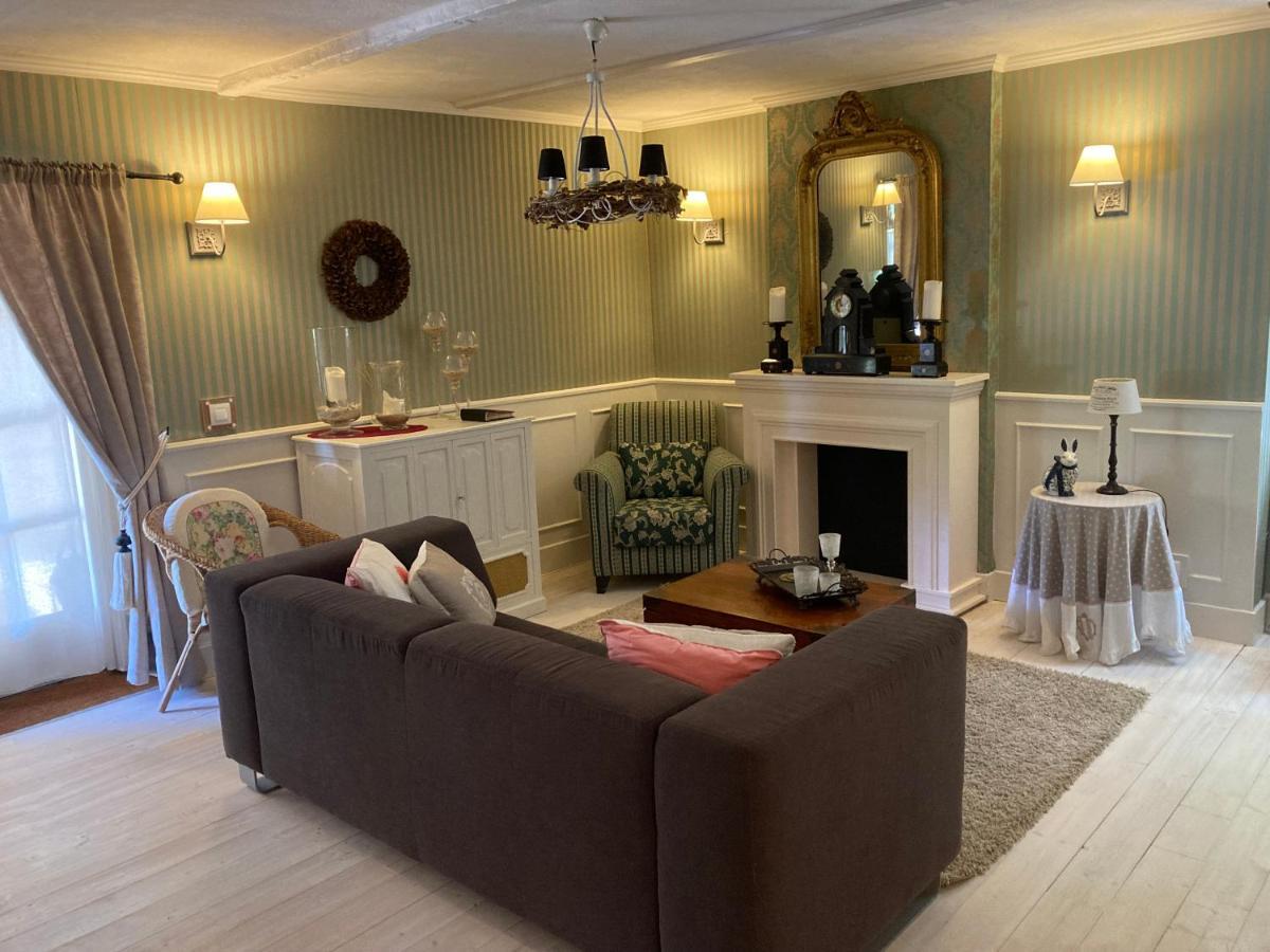 Salvagnac-Cajarc La Pi'Ternelle Bed & Breakfast エクステリア 写真